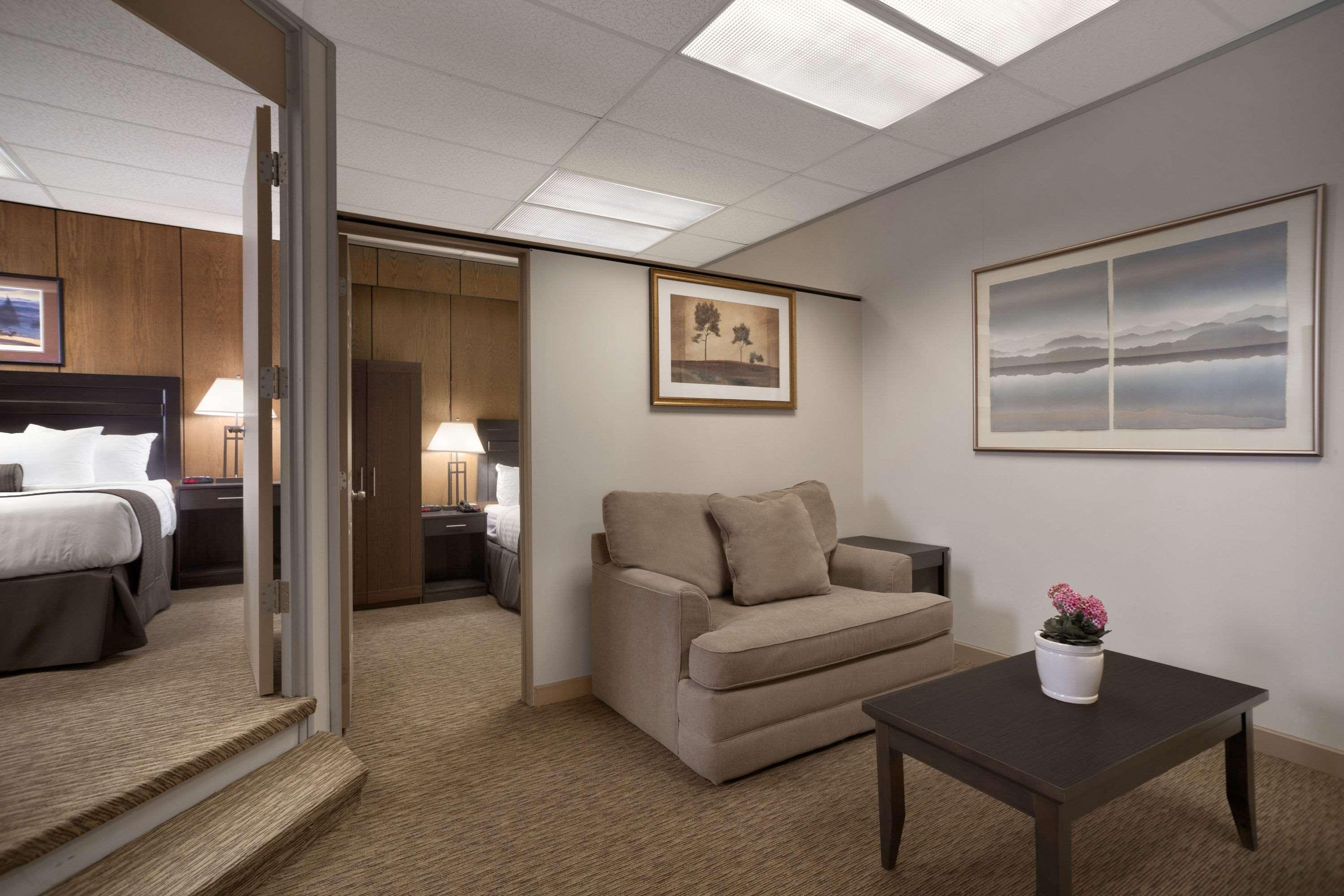 Days Inn & Suites By Wyndham Sault Ste. Marie On Ngoại thất bức ảnh