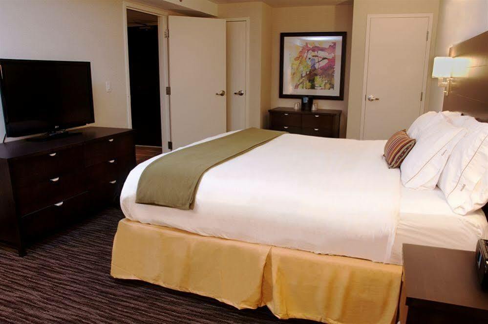 Days Inn & Suites By Wyndham Sault Ste. Marie On Ngoại thất bức ảnh